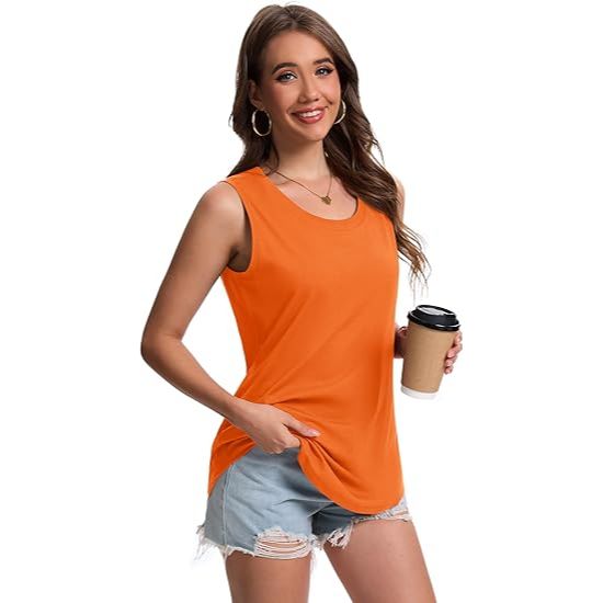 Women’s Sleeveless Scoop Neck Tank Top